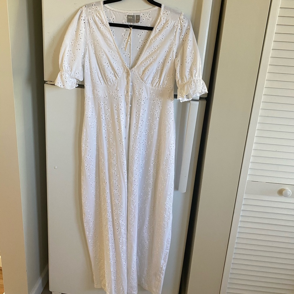 Gorgeous white asos maternity dress